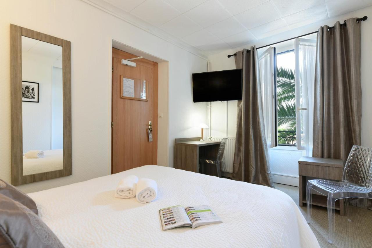 Hotel Val Flores Logis Біарріц Екстер'єр фото